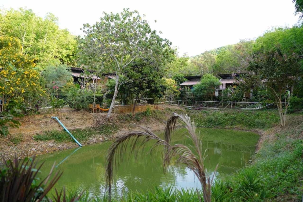 Koh Mook Bamboo Bungalows מראה חיצוני תמונה